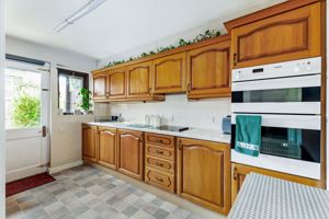 Photo 10- click for photo gallery